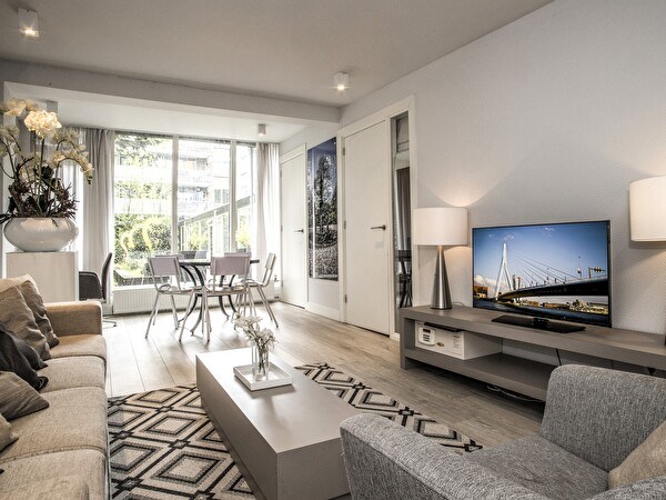 Family garden apartment