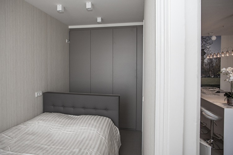 Balcony Apartment - Bedroom