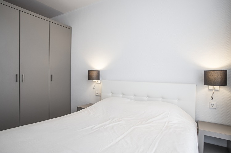 Canal View Aparment - Bedroom