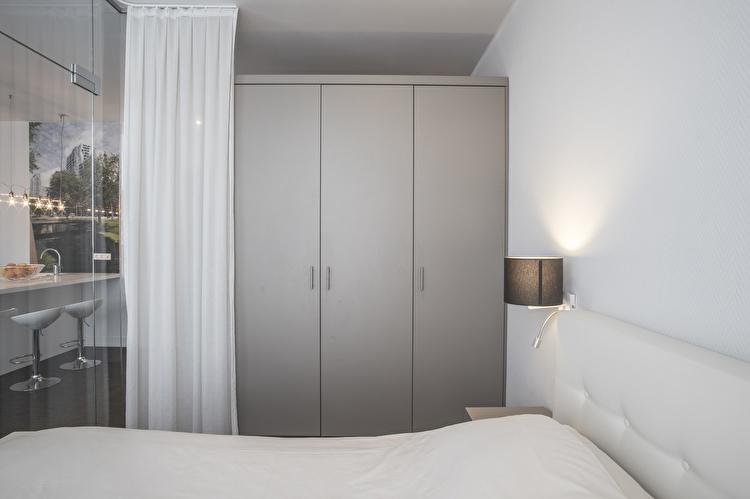 Canal View Aparment - Bedroom