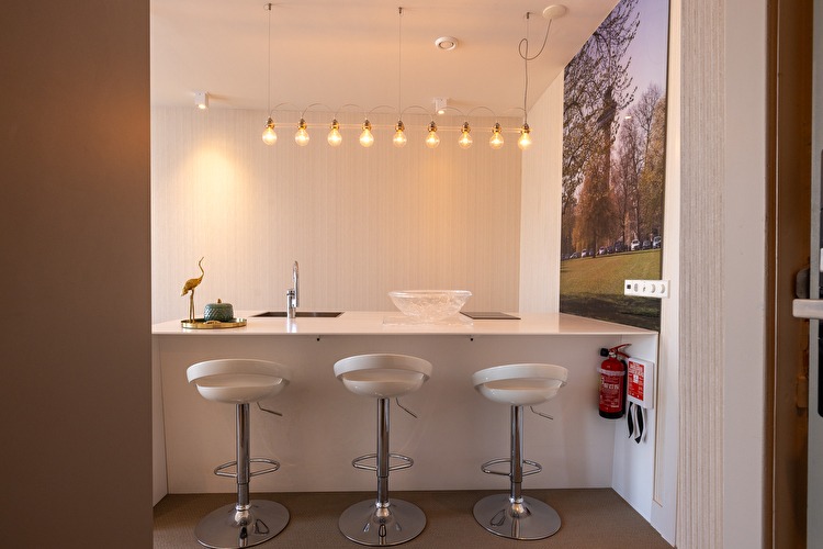 Canal View Suite - Kitchen