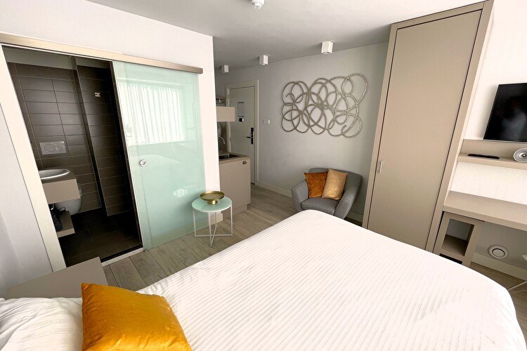 City View Suite - Overview